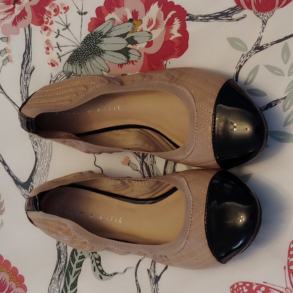 Kelly & Katie ballet flats